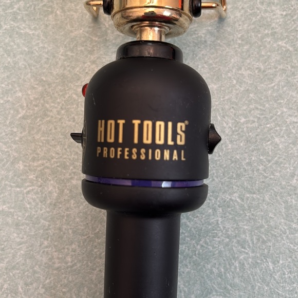 HOT TOOLS Professional Curling Wand- Great Condition - Picture 3 of 9